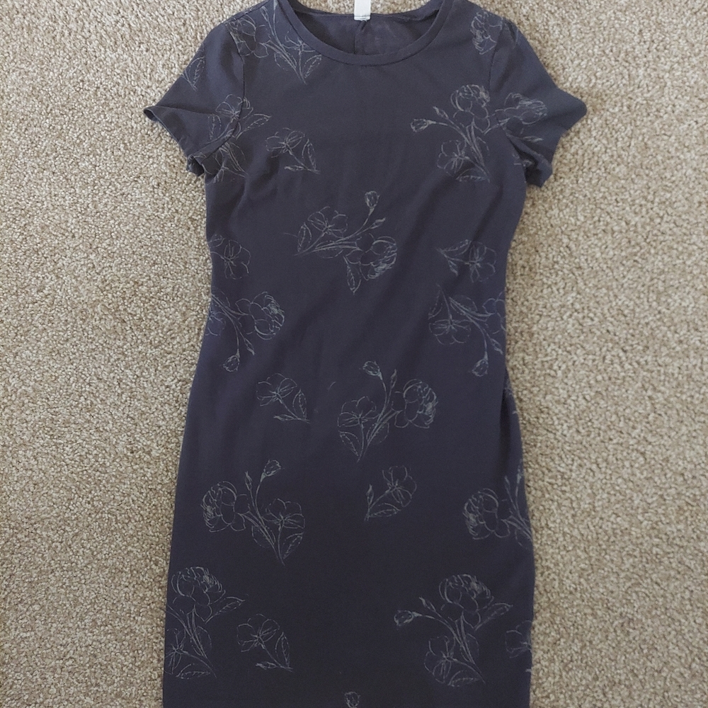 Old Navy t-shirt dress